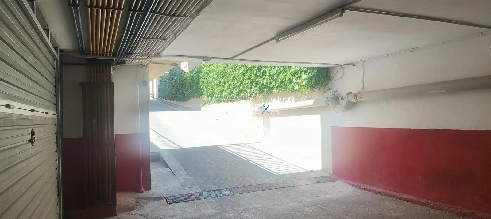 Parkplatz von Einfamilien-Reihenhaus zum Verkauf in Sant Just Desvern