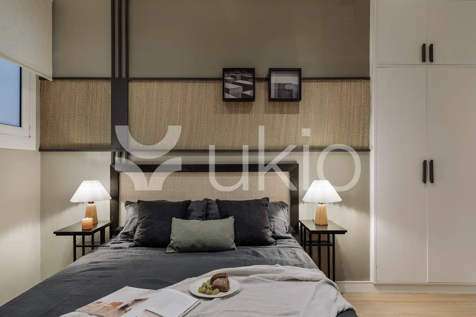 Habitación de Apartamento de alquiler en Barcelona con Aire acondicionado, Calefacción y Amueblado