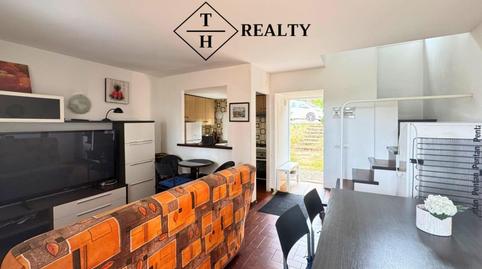 Foto 5 de Casa adosada en venta en Los Pinos - Politur, Girona