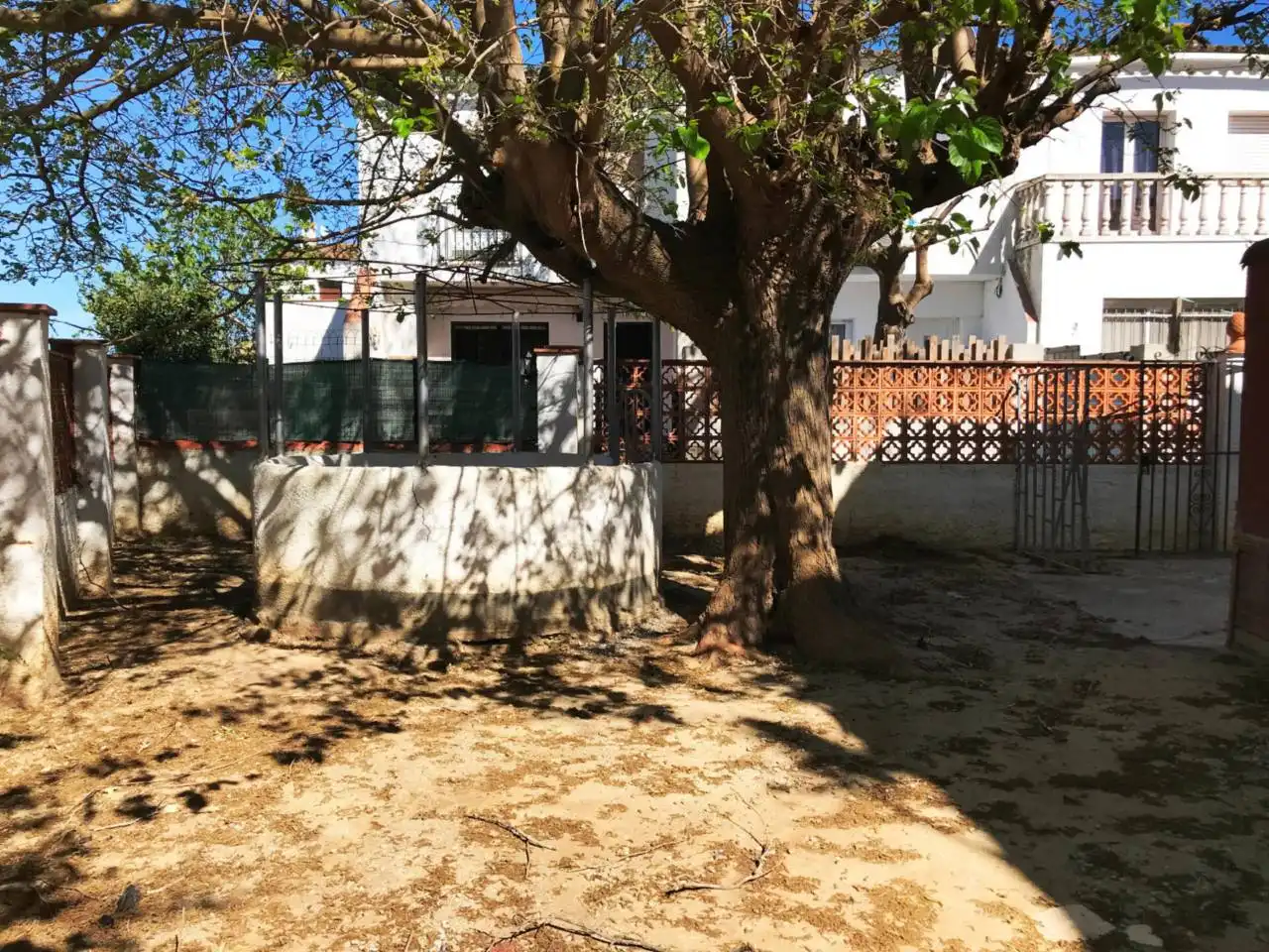 Terraced house with pool for sale in Calle Orlina