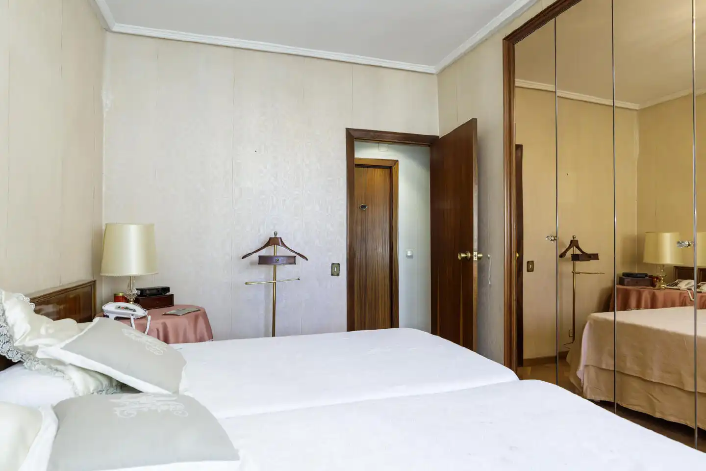 Habitación de Piso en venta en Zaragoza