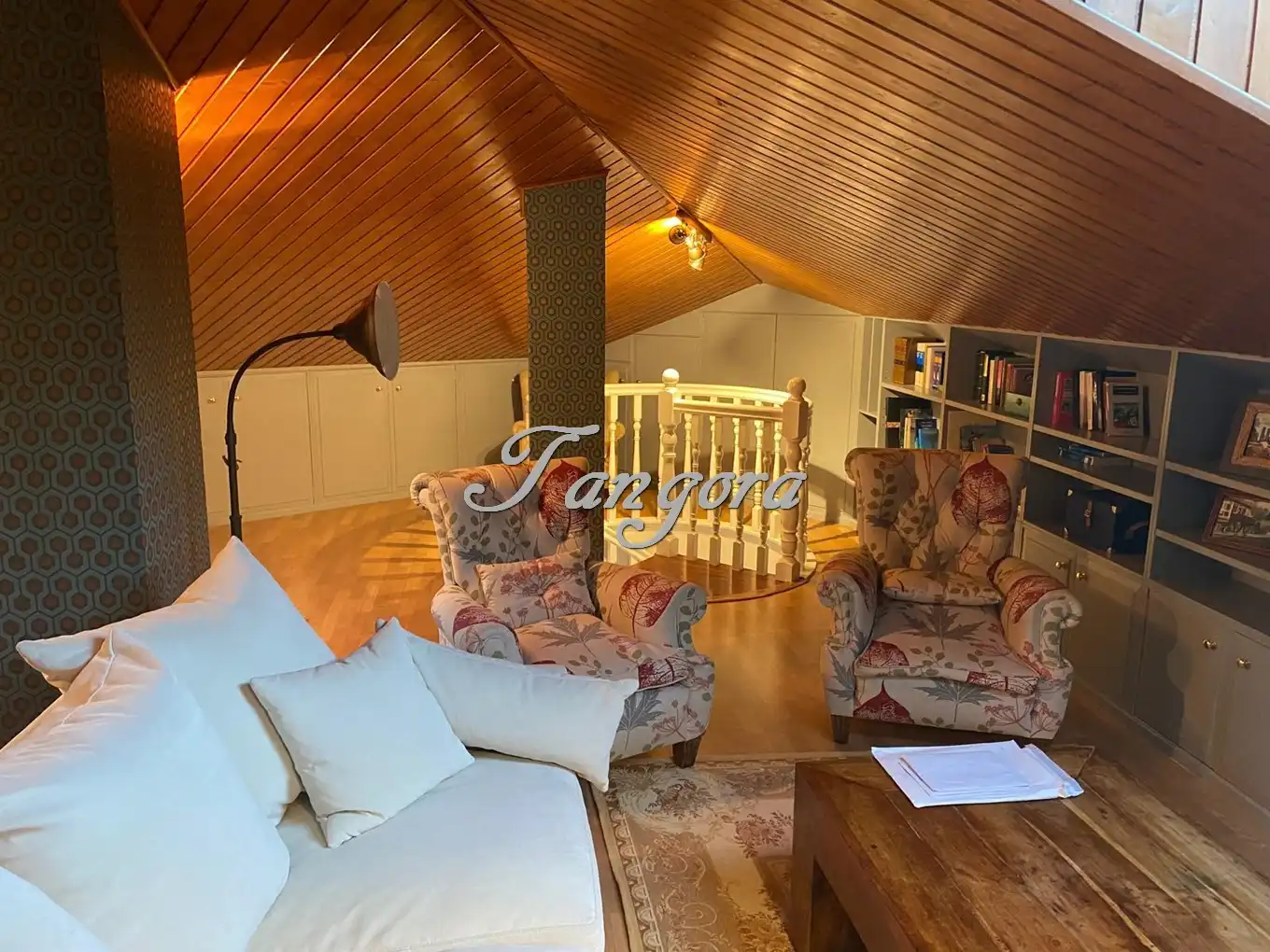 Living room of Attic for sale in Getxo   with Air Conditioner, Heating and Parquet flooring
