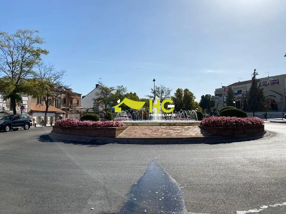 Exterior view of Garage for rent in Centro