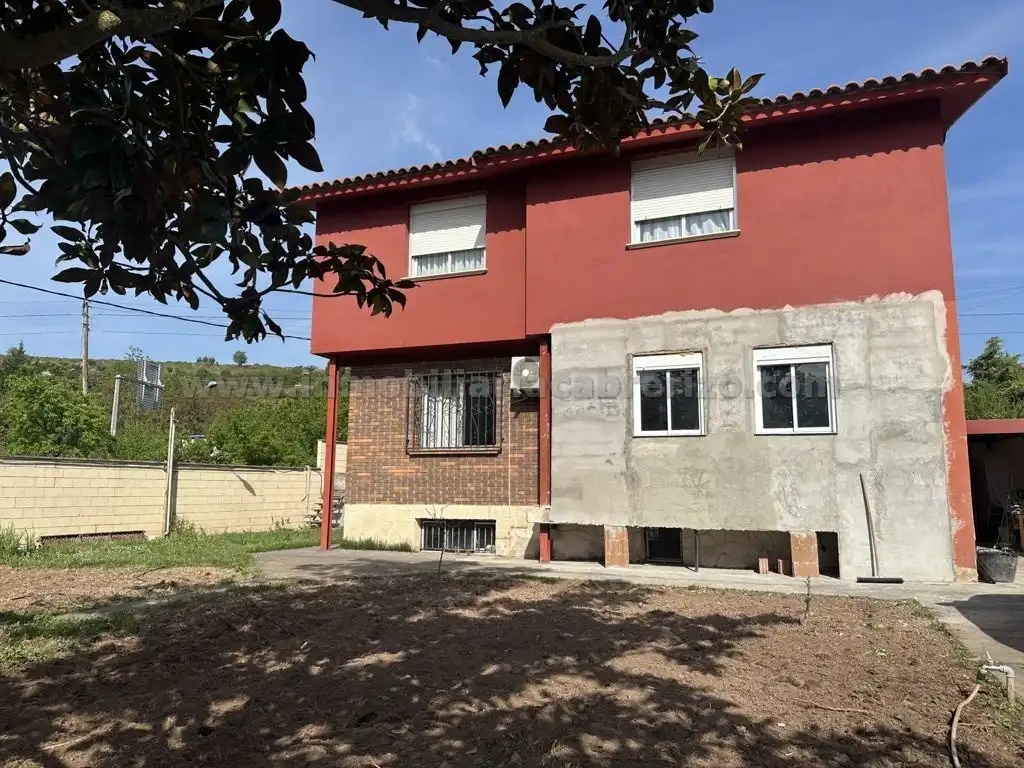 Exterior view of Land for sale in Nalda