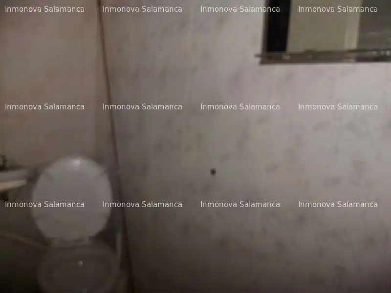 Bany de Local de lloguer en Salamanca