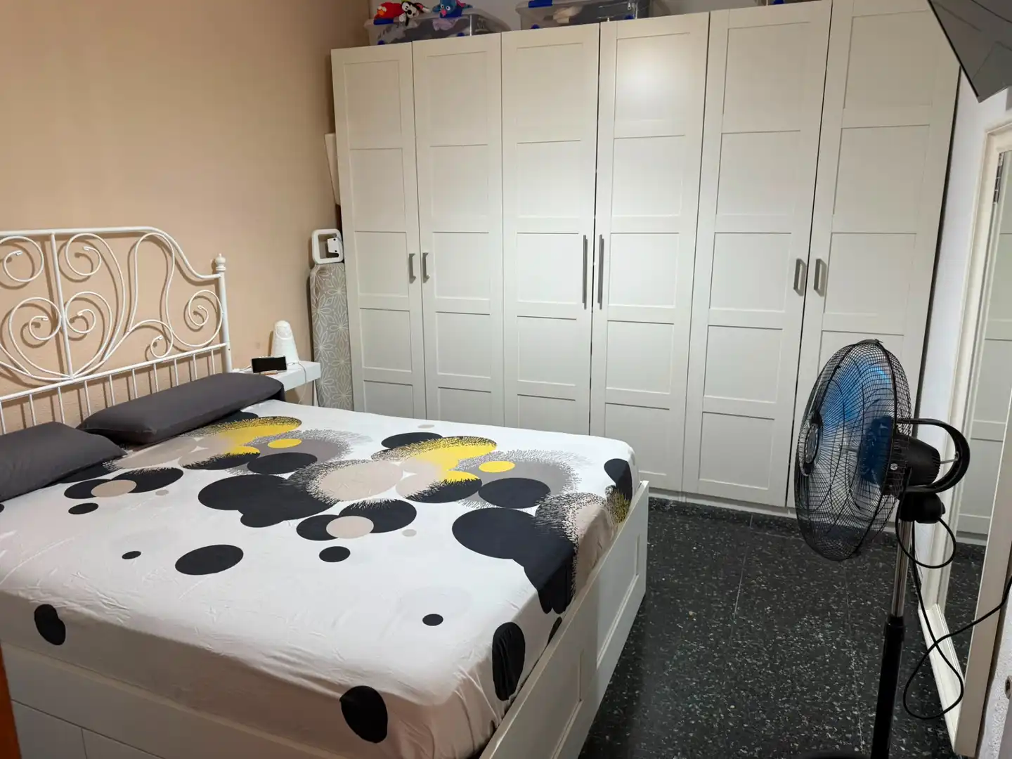 Habitación de Piso en venta en Sabadell con Trastero