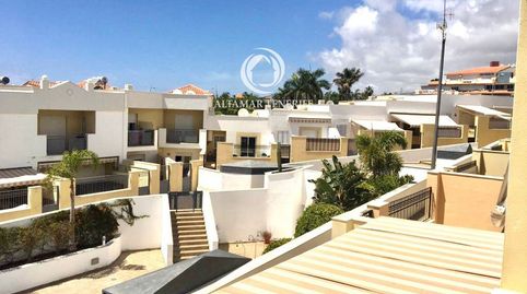 Foto 3 de Casa adosada en venta en Playa Fañabé Alto, Adeje