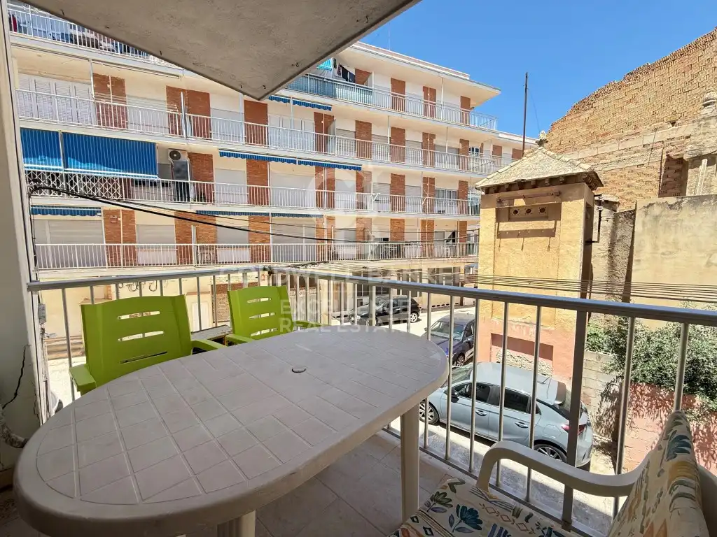 Flat for sale in Calle Almirante Roger De Lauria, Oliva Playa