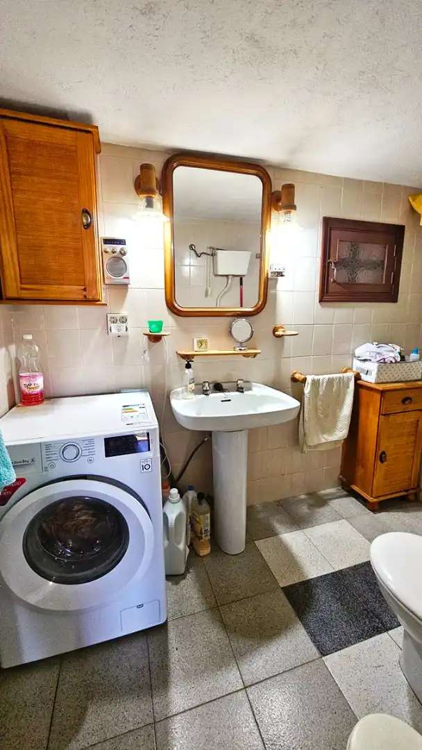 Bany de Casa o xalet en venda en Almonaster la Real amb Jardí privat, Terrassa i Traster