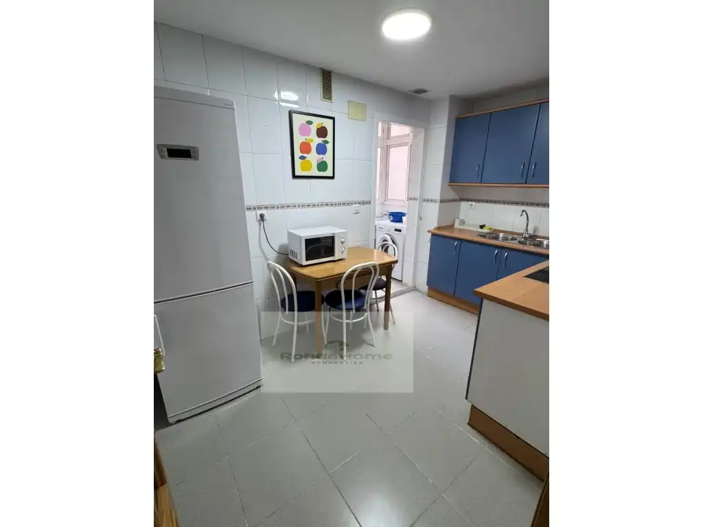 Appartamento con ascensore in affitto a Calle Frank Capra, imagen 17