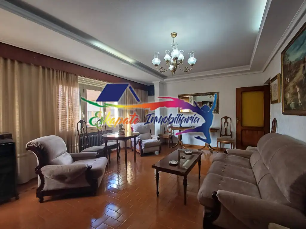 Sala de estar de Edificio en venta en Villacañas