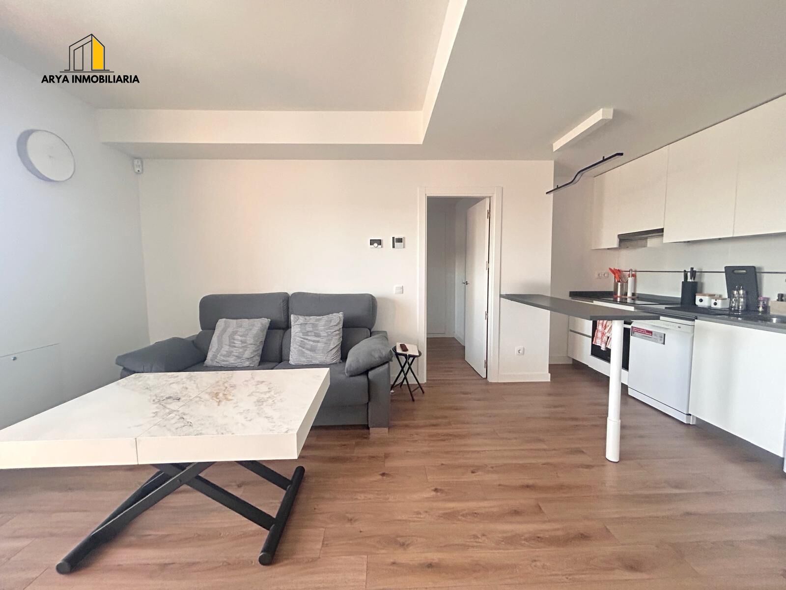 Living room of Flat to rent in Torrejón de Ardoz  with Air Conditioner, Furnished and Balcony