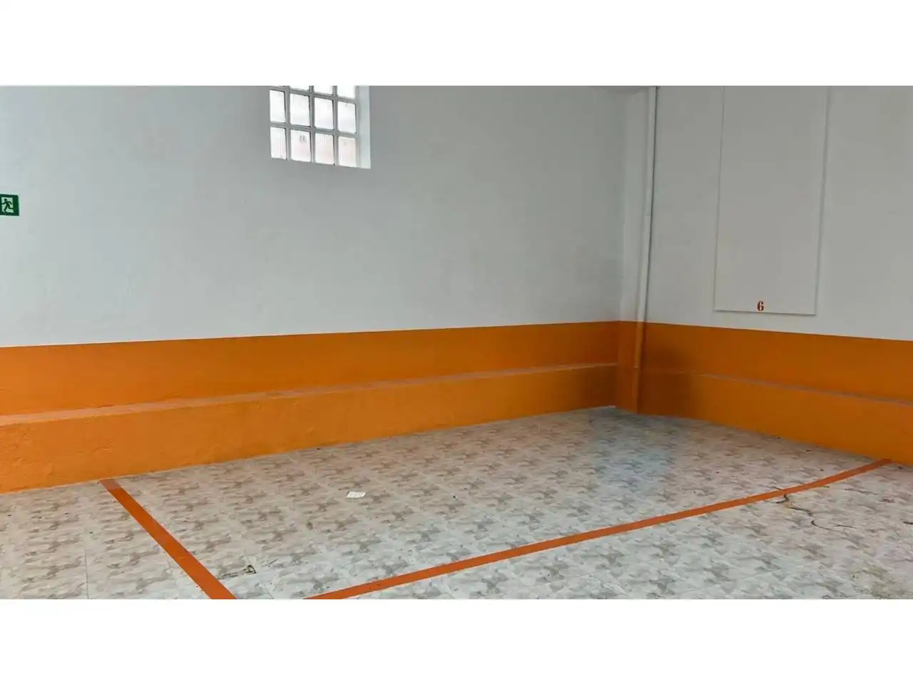 Garage zum Verkauf in Ourense Capital  mit Alarm