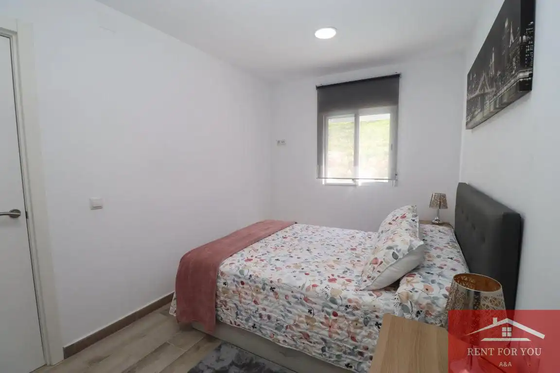 Habitación de Casa o chalet de alquiler en Cártama con Jardín privado, Terraza y Piscina