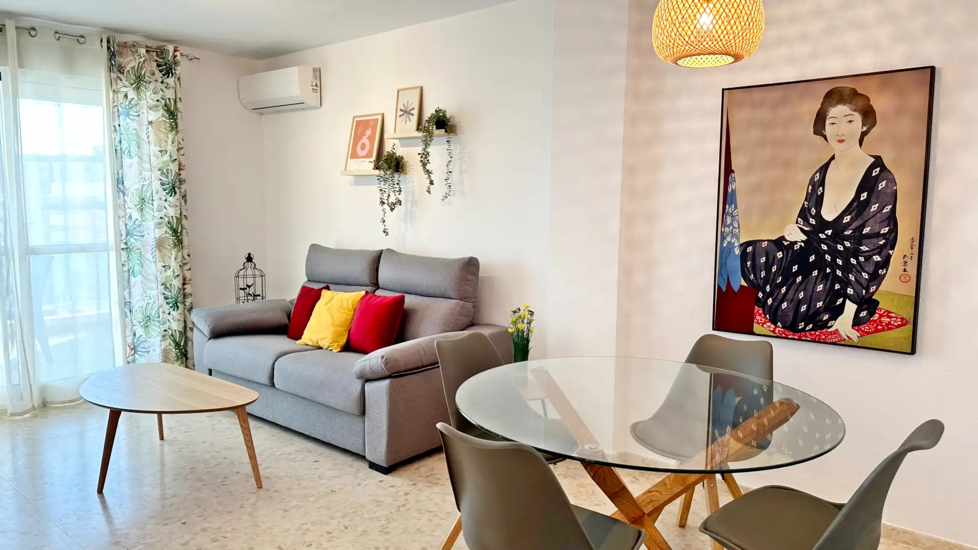 Sala d'estar de Apartament de lloguer en Gandia amb Aire condicionat, Calefacció i Terrassa