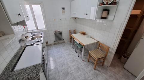 Foto 3 de Piso en venta en Avenida Pérez Galdós, Gran Via, La Rioja