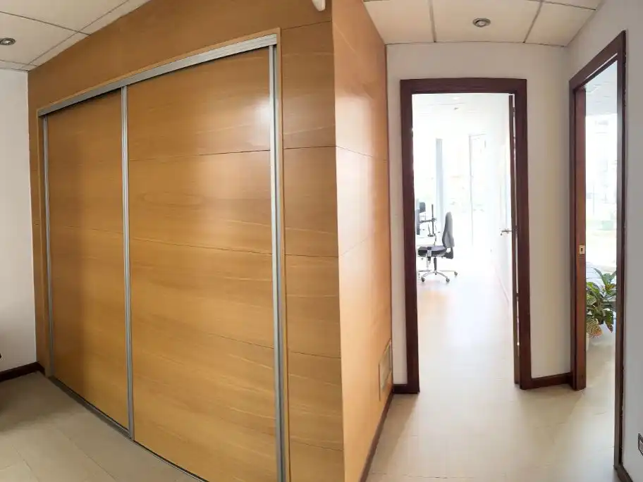 Office for rent in Murcia  with Air Conditioner