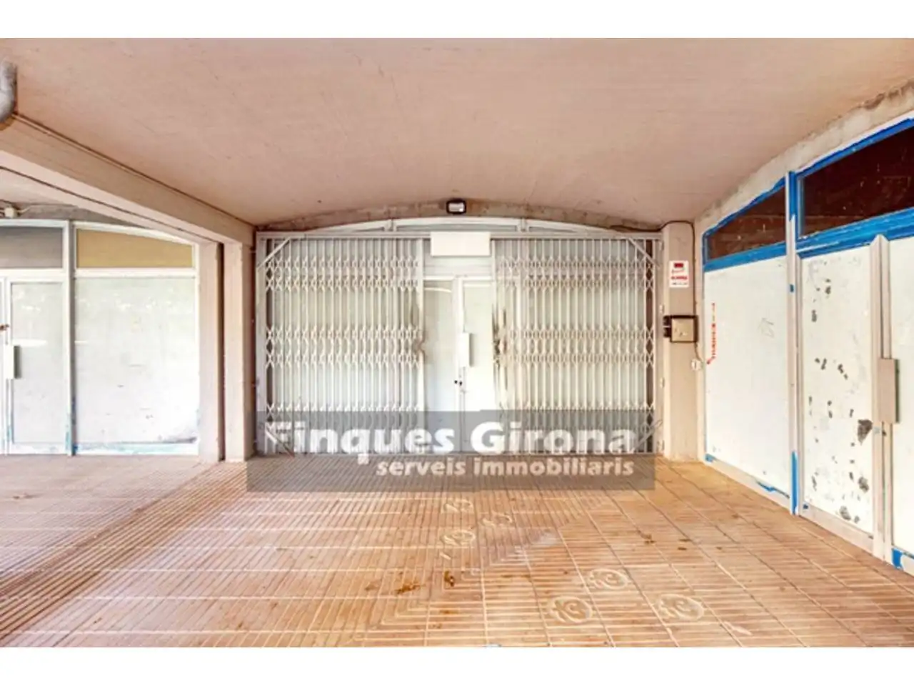 Piso en venta en Girona con Calefacción
