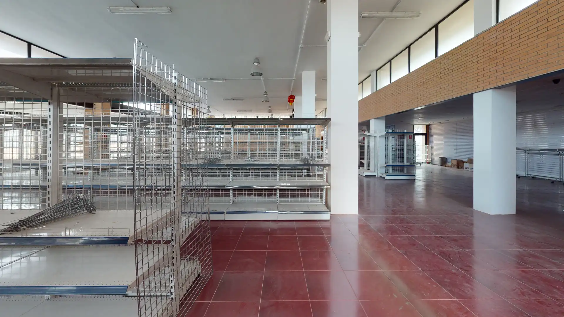 Fabrikhallen zum Verkauf in San Vicente del Raspeig / Sant Vicent del Raspeig mit Alarm
