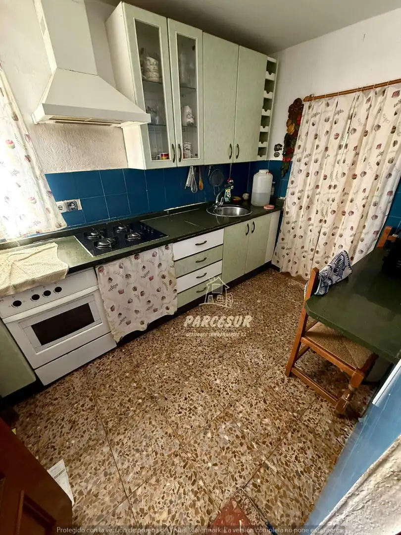 Küche von Country house zum Verkauf in Almodóvar del Río mit Abstellraum