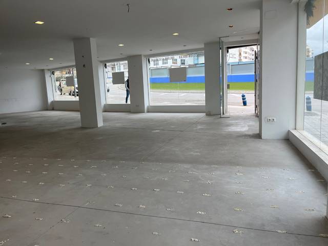 Local comercial en Alquiler en Avenida Juan Vargas, 10 en Nueva Alcántara