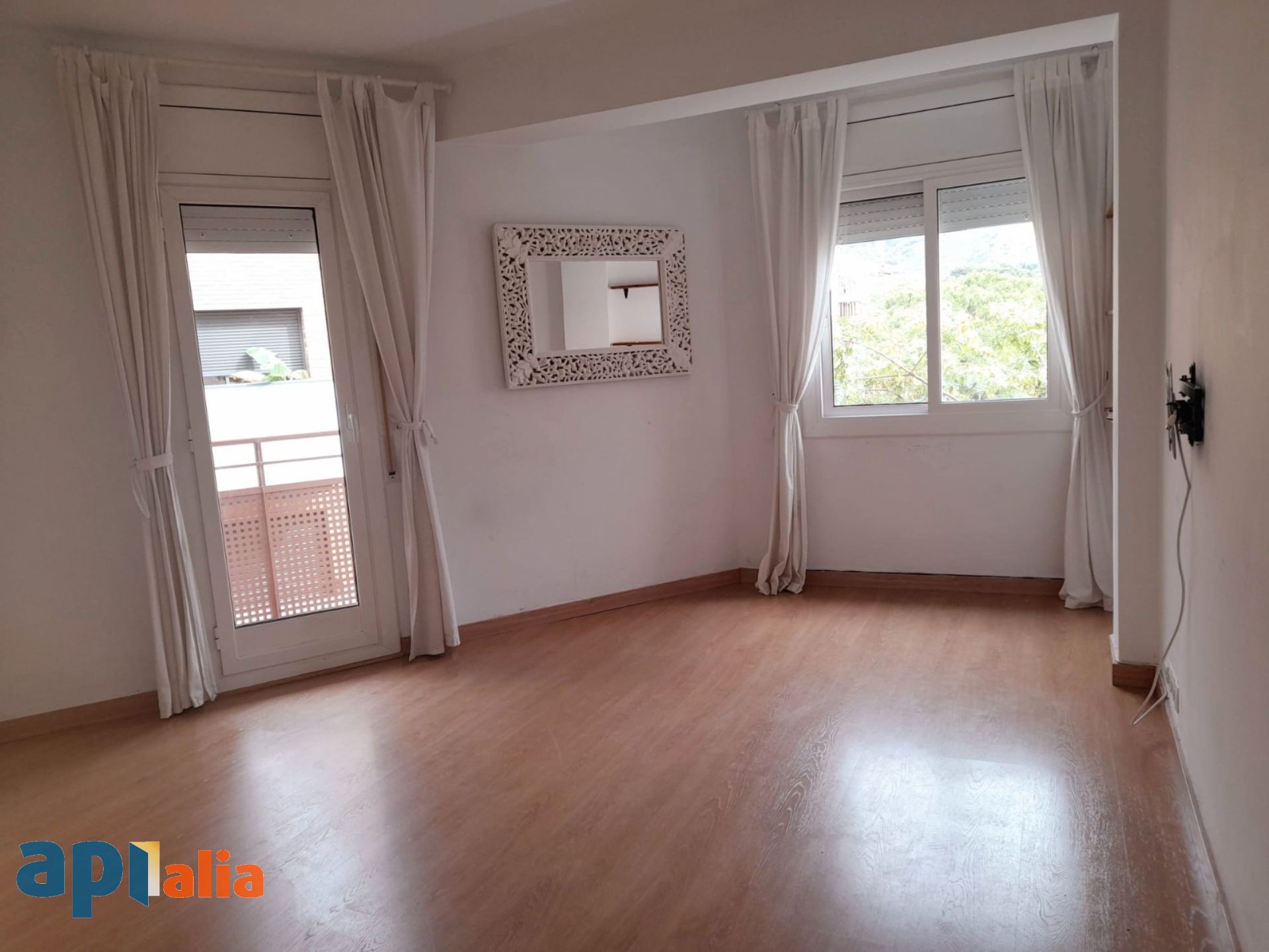 Dormitori de Pis en venda en Esplugues de Llobregat amb Calefacció i Balcó