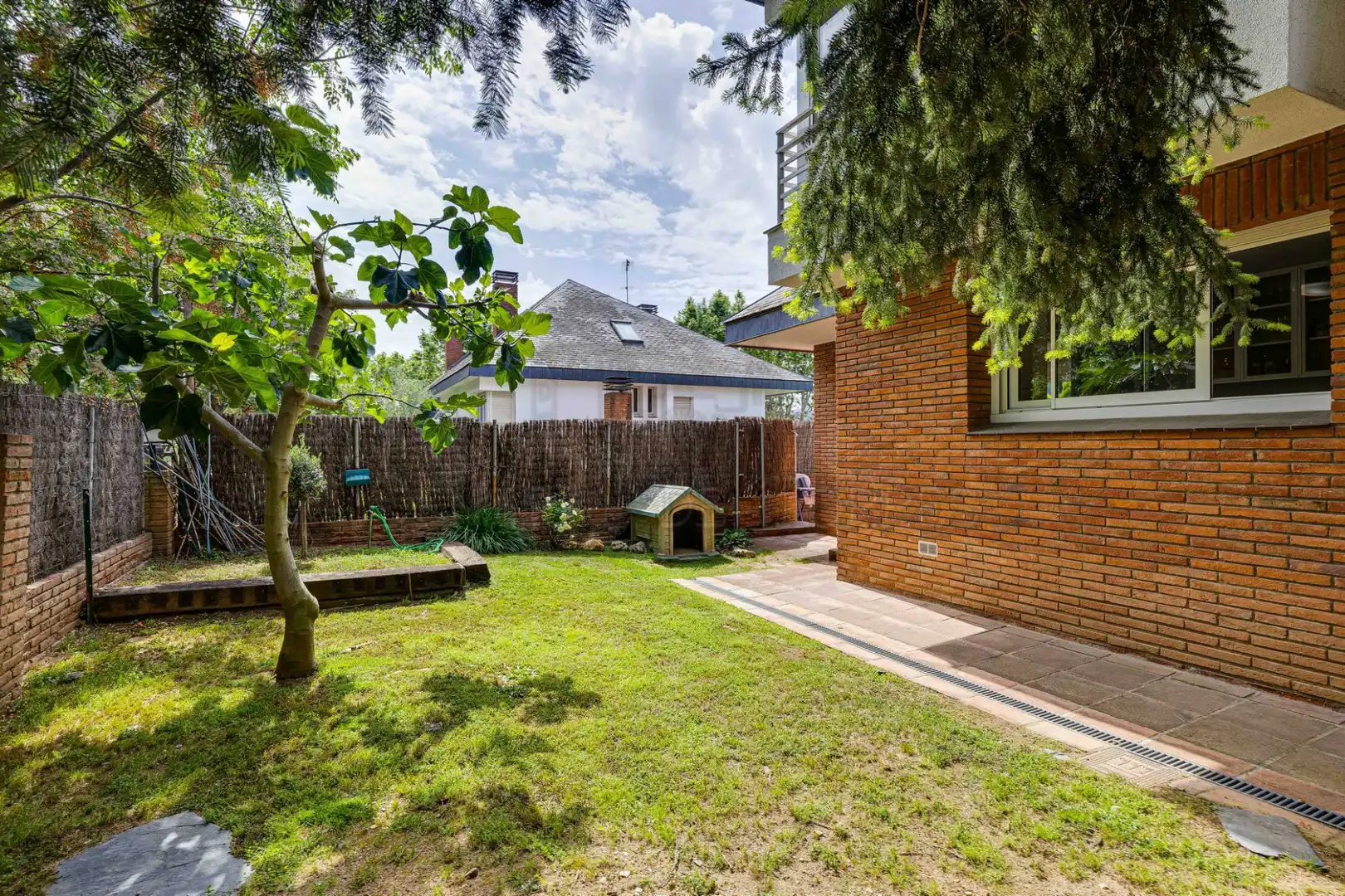 Jardín de Casa o chalet en venta en Sant Cugat del Vallès con Calefacción, Jardín privado y Parquet