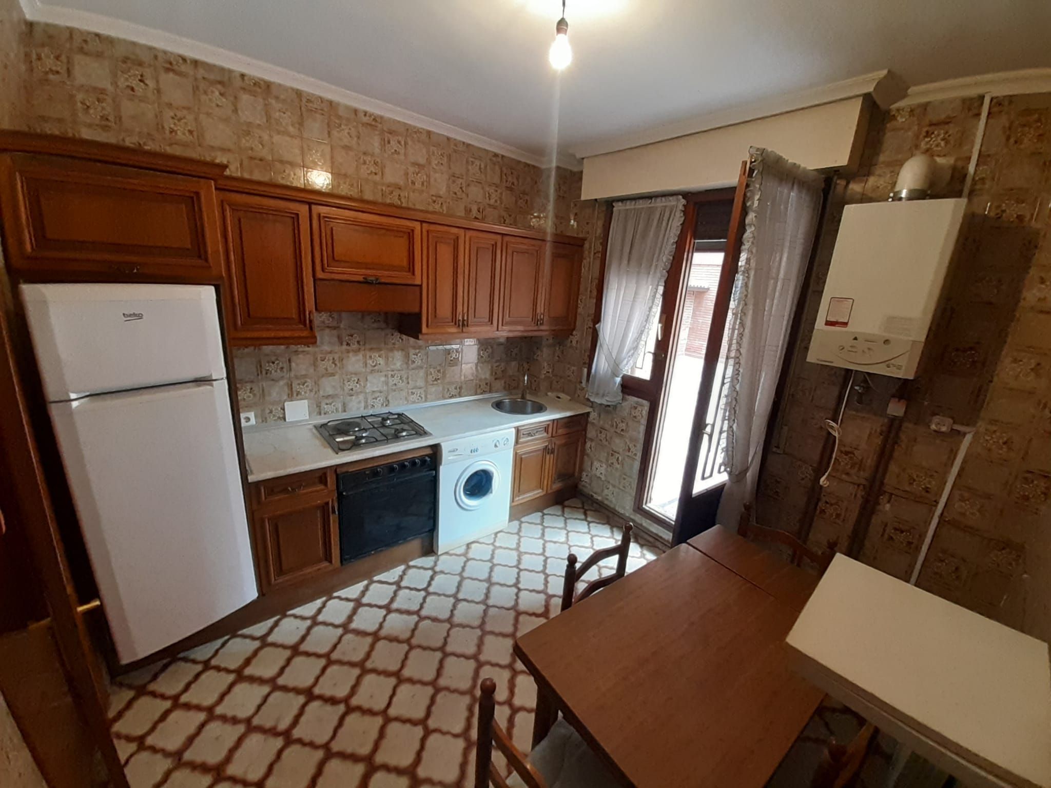 Kitchen of Flat for sale in Zamora Capital   with Parquet flooring and Terrace