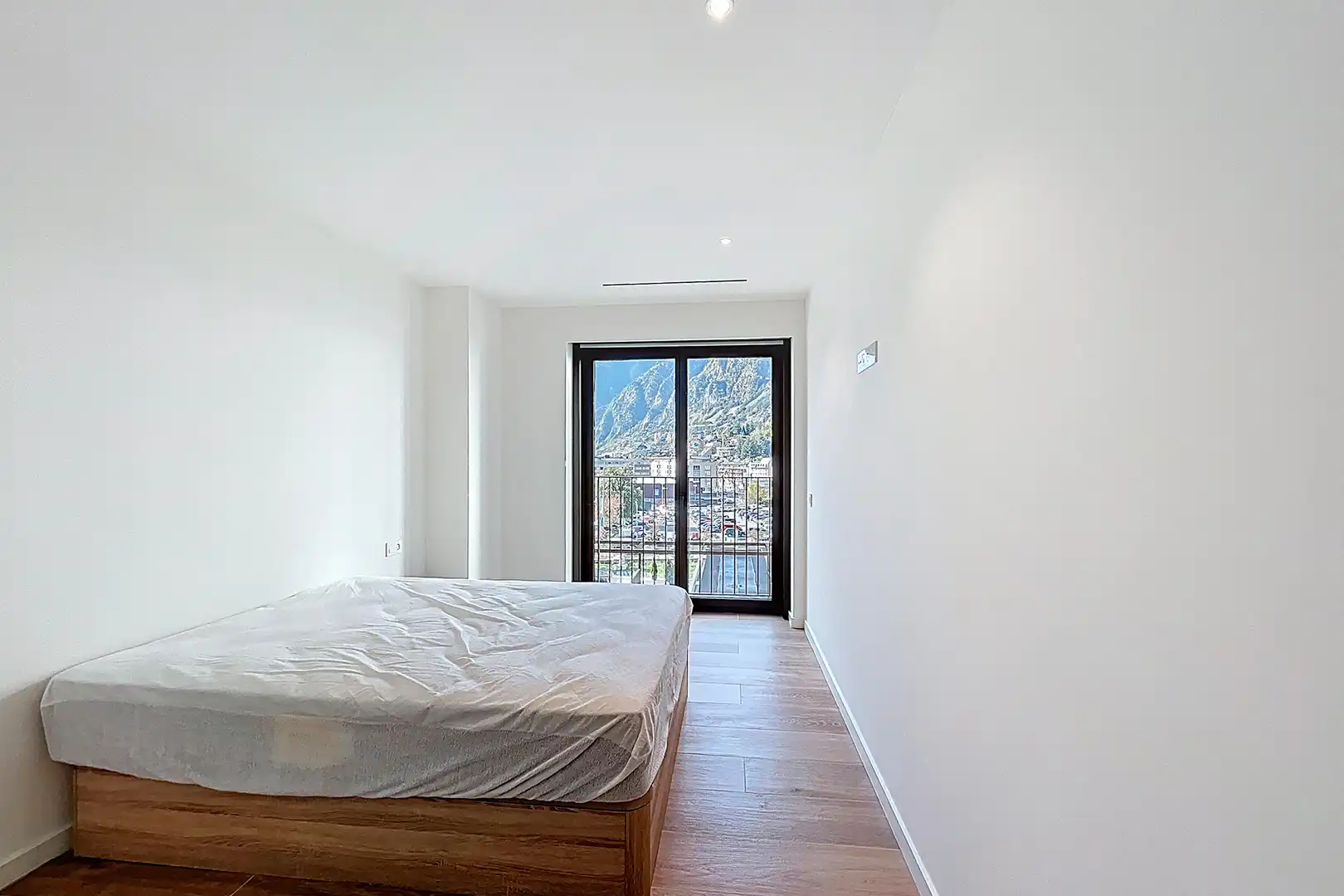 Bedroom of Apartments for sale in Escaldes – Engordany  with Parquet flooring and Terrace