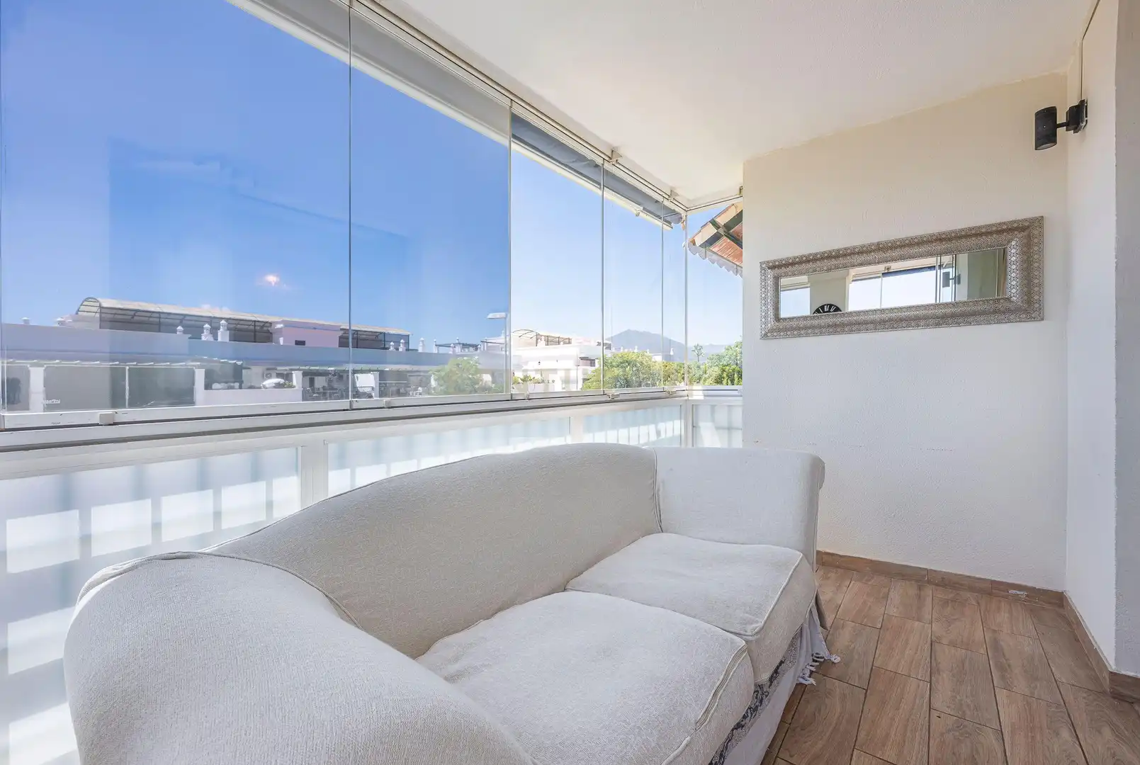 Terraza de Apartamento en venta en Marbella con Aire acondicionado, Trastero y Lavadora