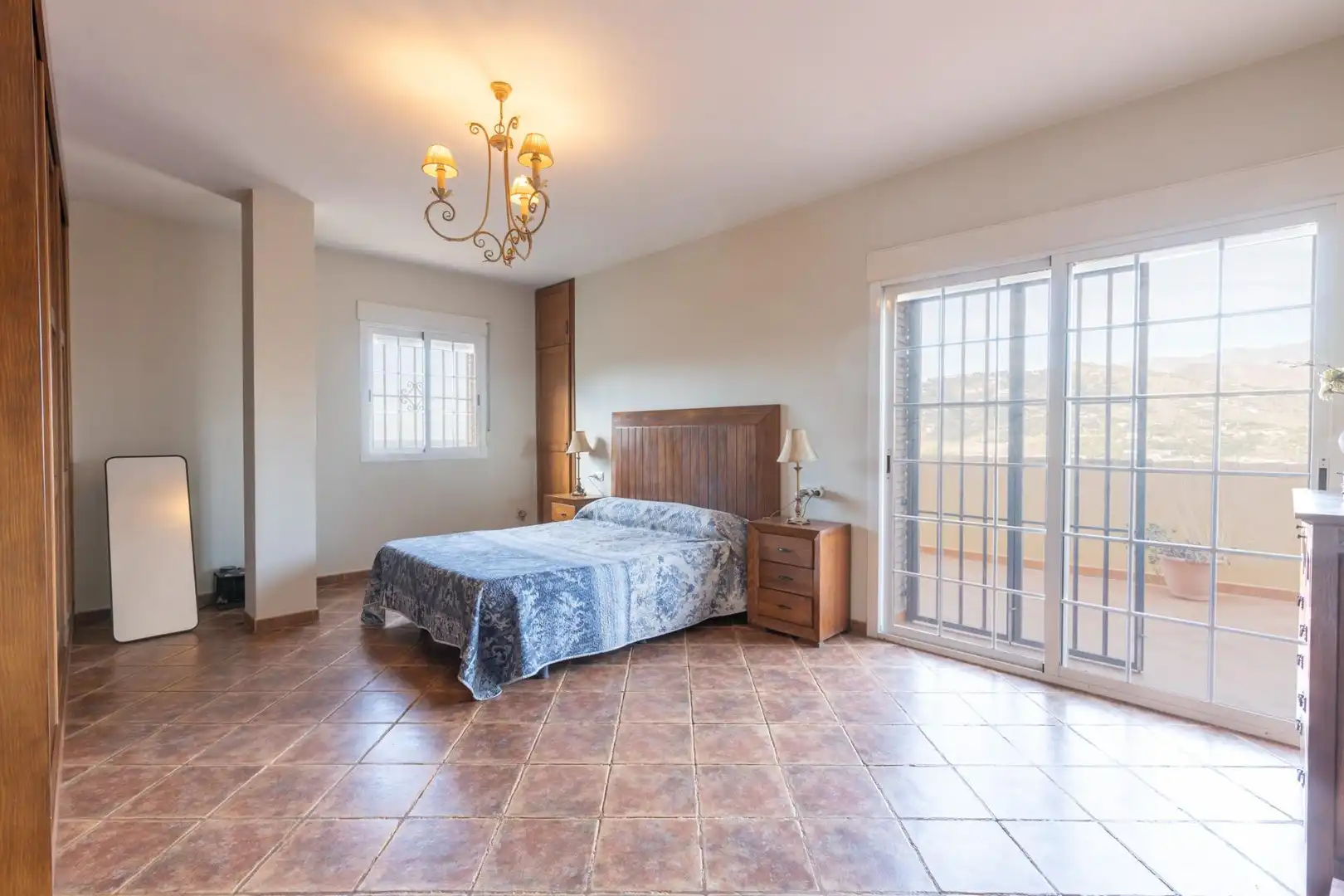Habitación de Casa o chalet en venta en Madrid con Aire acondicionado, Calefacción y Jardín privado