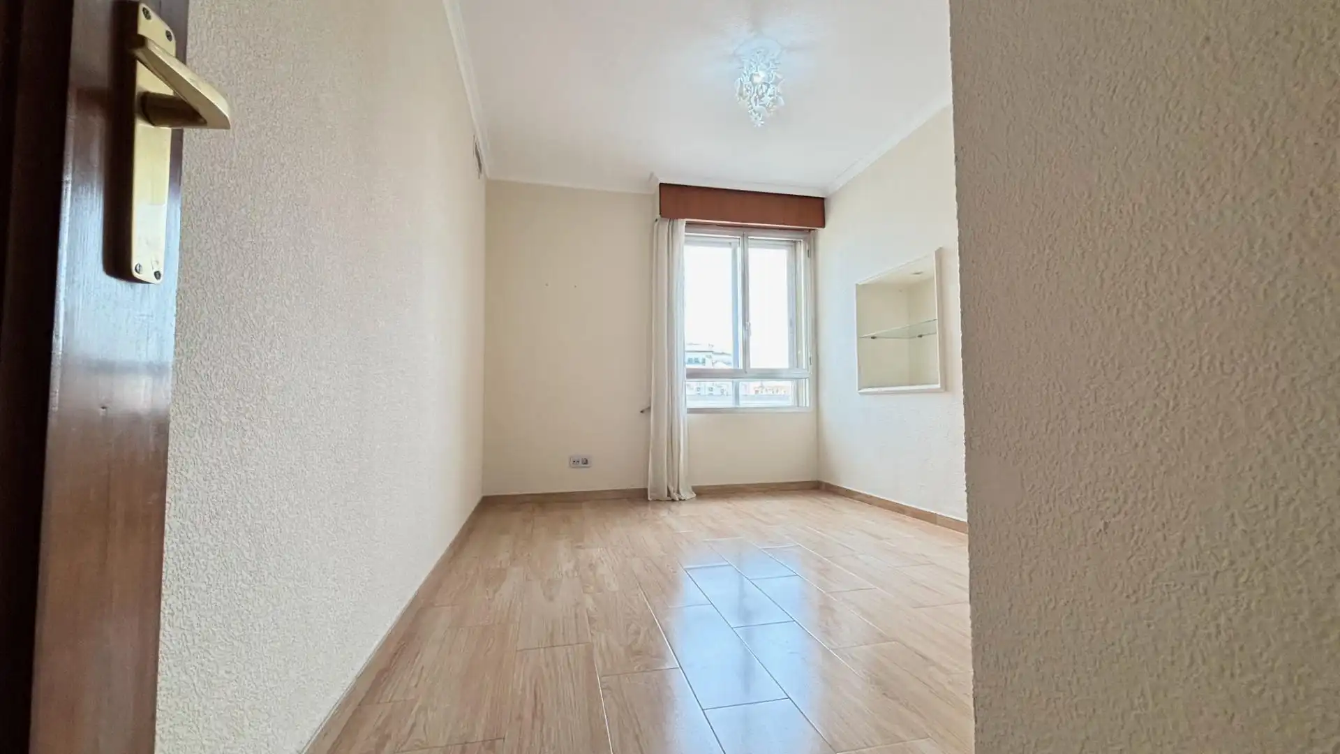 Appartamento con ascensore in vendita a Avenida Avenida Doctor Gadea 1, imagen 15