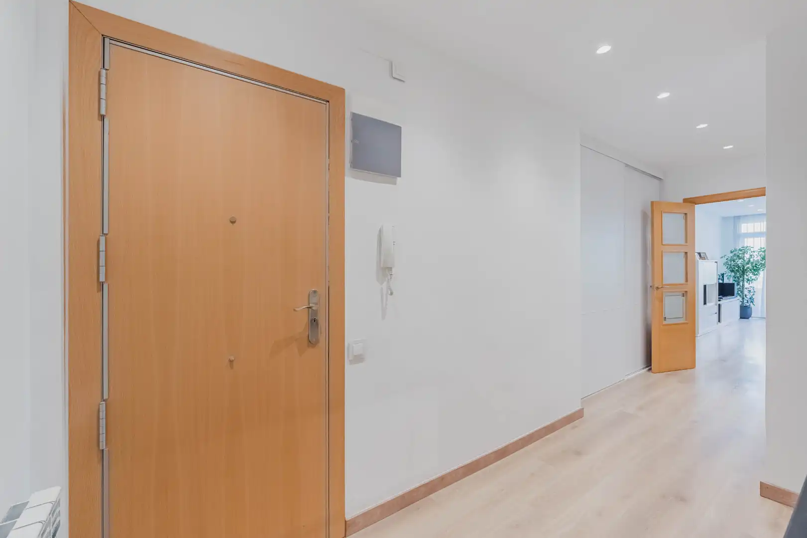 Wohnung zum Verkauf in Barcelona mit Klimaanlage, Heizung und Parkett