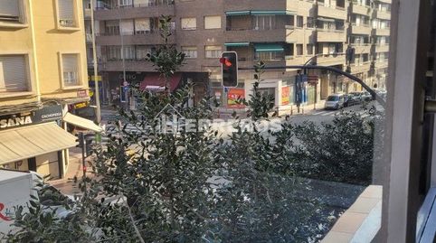 Foto 2 de Apartamento en venta en Vara de Rey, Jesuitas, Logroño