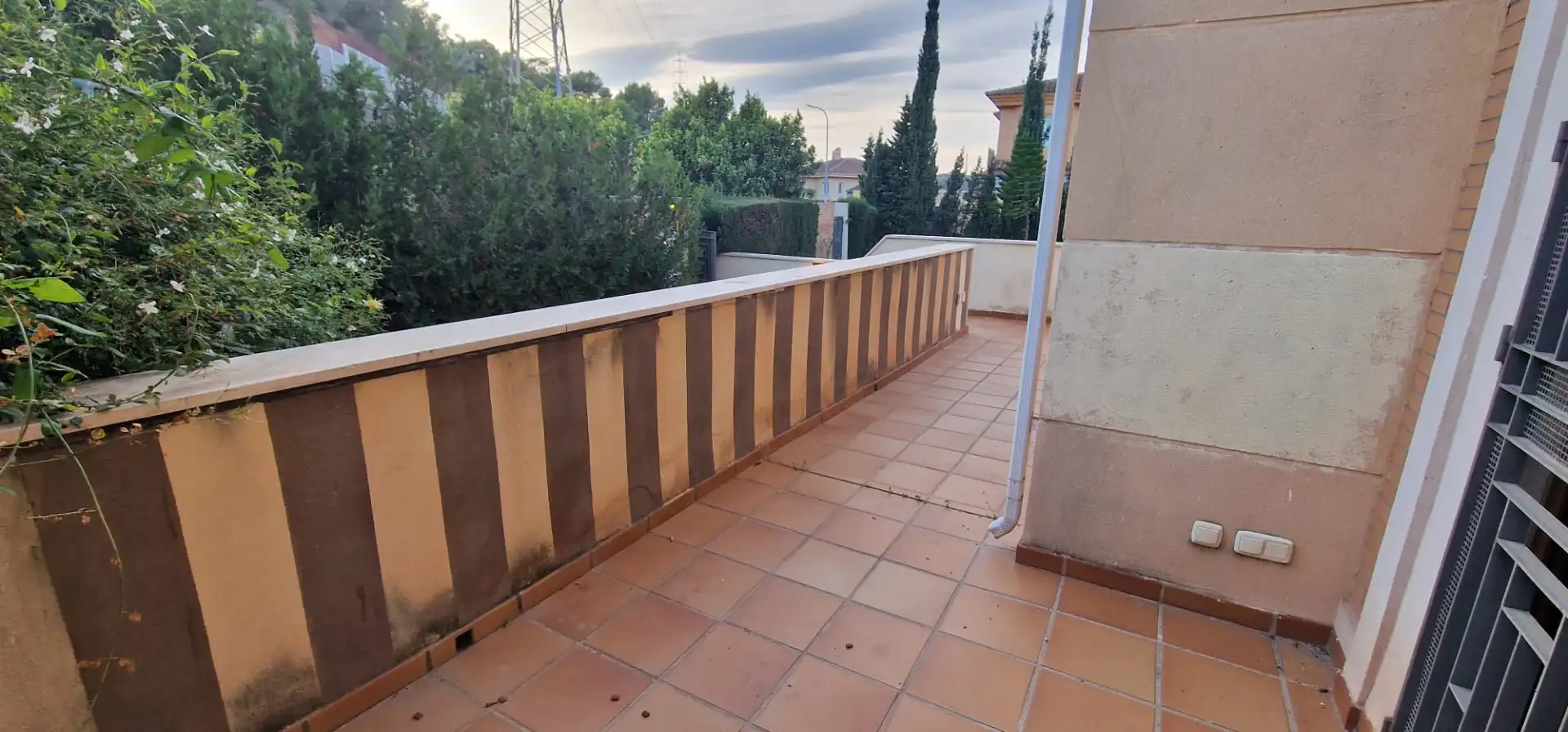 Casa adosada en venta en Calle Lingüista Manuel Seco, Parque Clavero