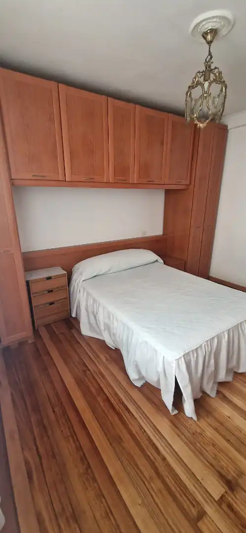Habitación de Piso de alquiler en Tapia de Casariego con Amueblado, Horno y Lavadora