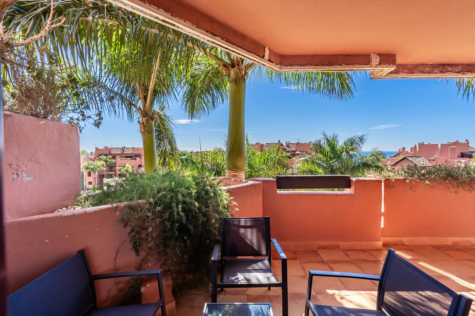 Terrasse von Wohnungen zur Miete in Estepona mit Klimaanlage, Terrasse und Schwimmbad
