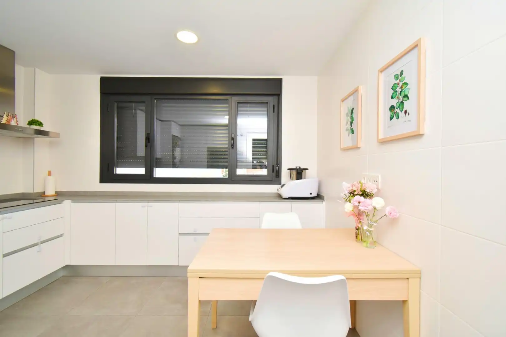 Cocina de Casa adosada en venta en Almería con Aire acondicionado, Terraza y Trastero