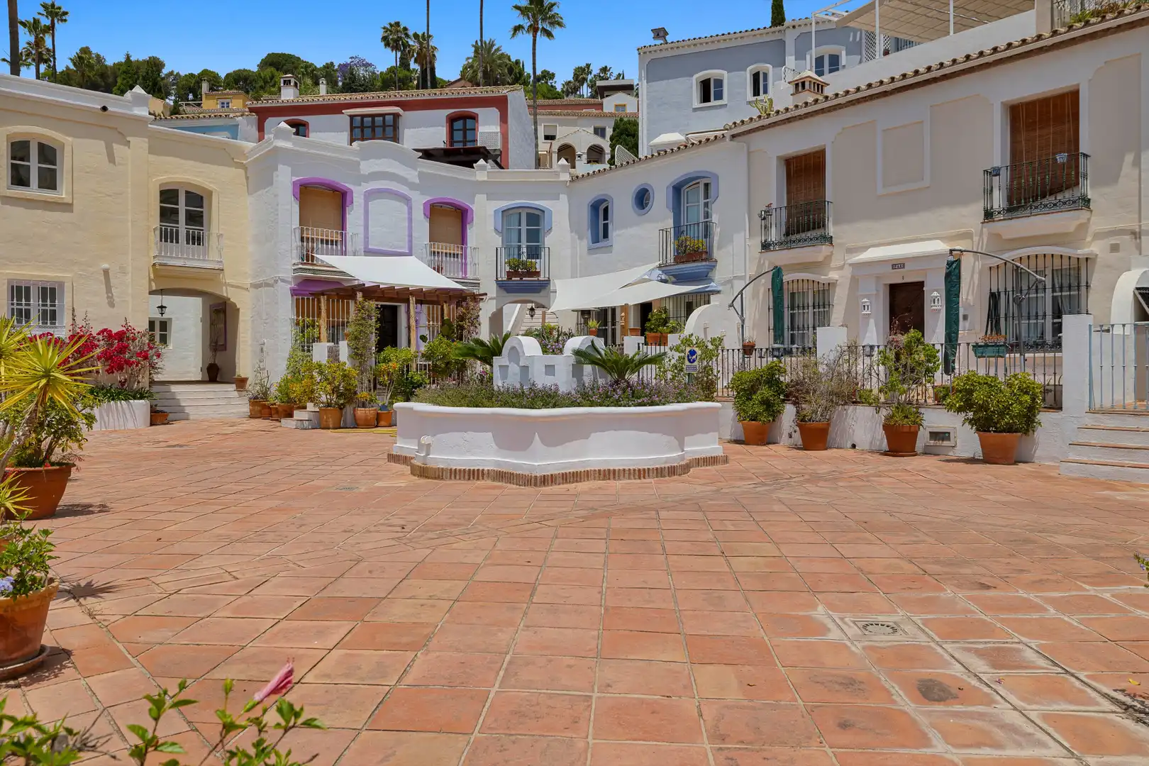 Adossat amb piscina en venda a Benahavís pueblo