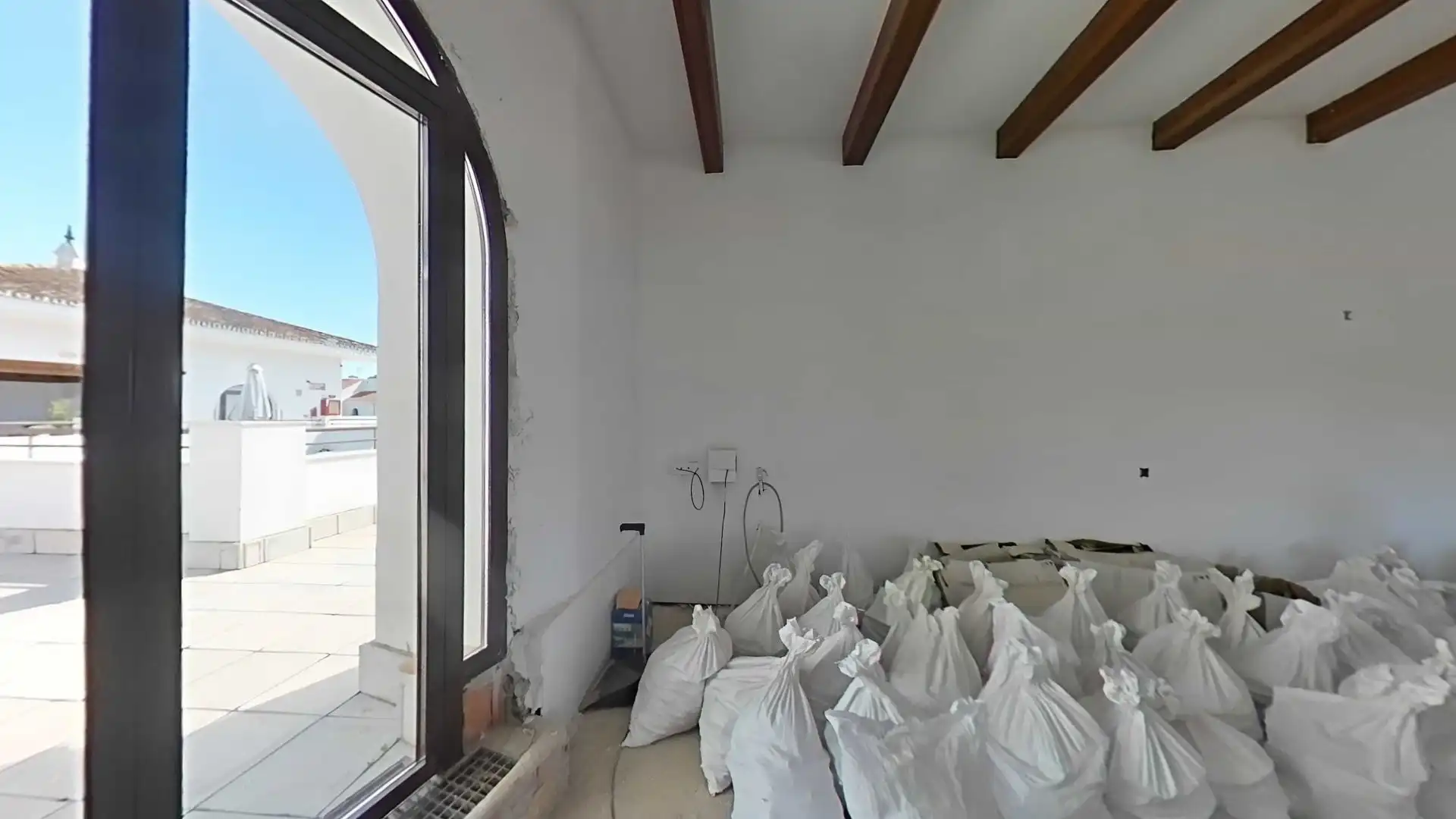 Geschaftsraum zur Miete in Casares mit Terrasse