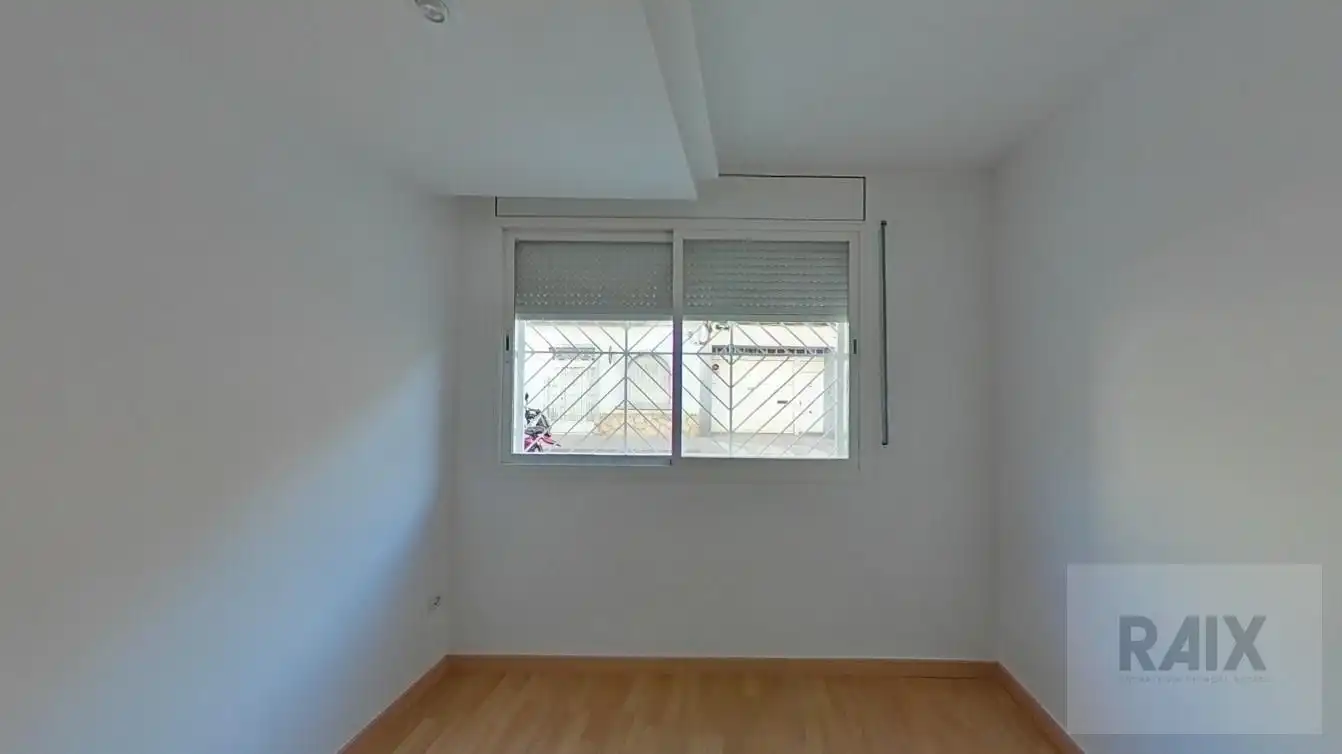 Schlafzimmer von Wohnung zum Verkauf in Sabadell