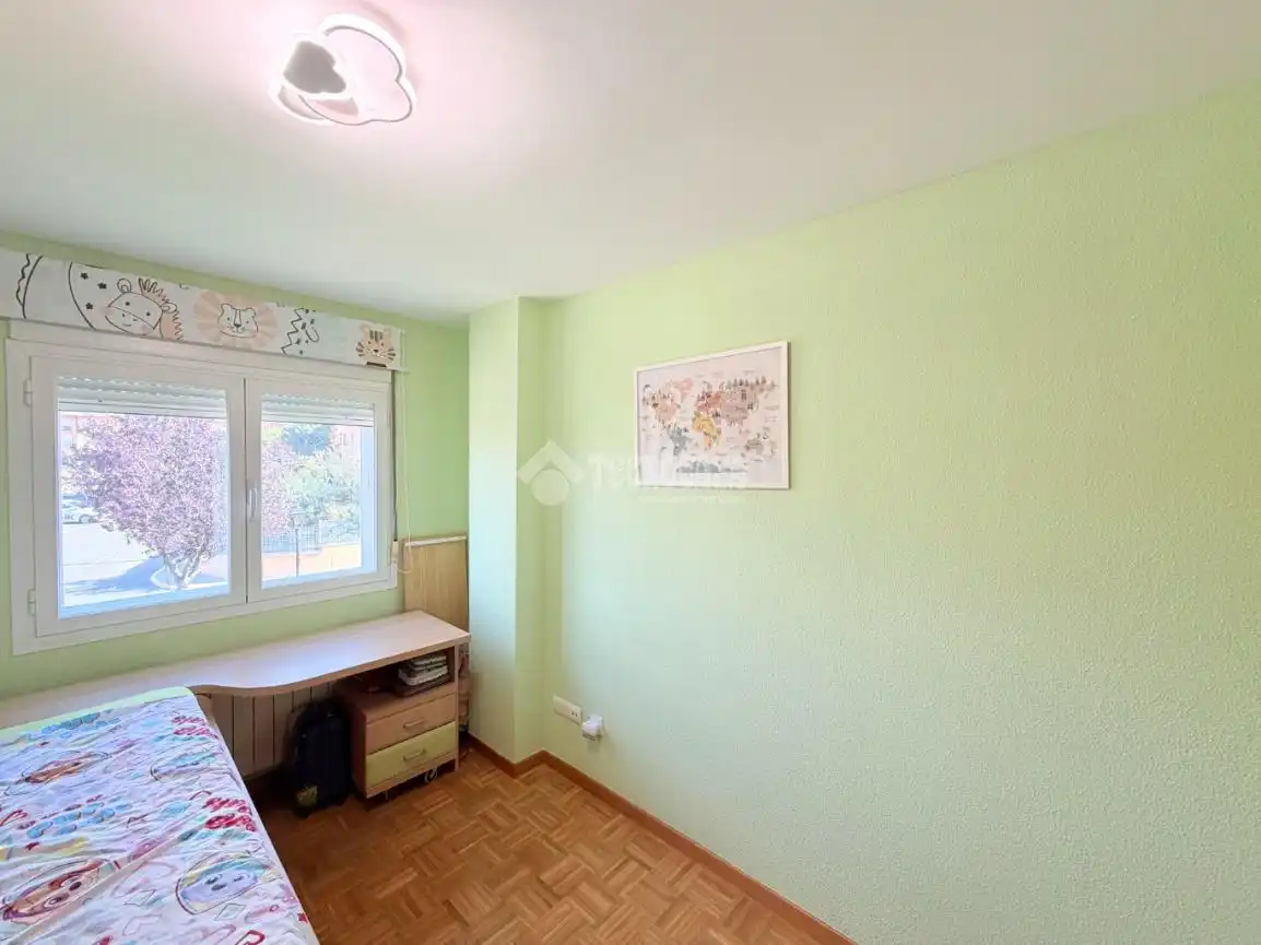 Bedroom of Flat for sale in Palazuelos de Eresma  with Storage room