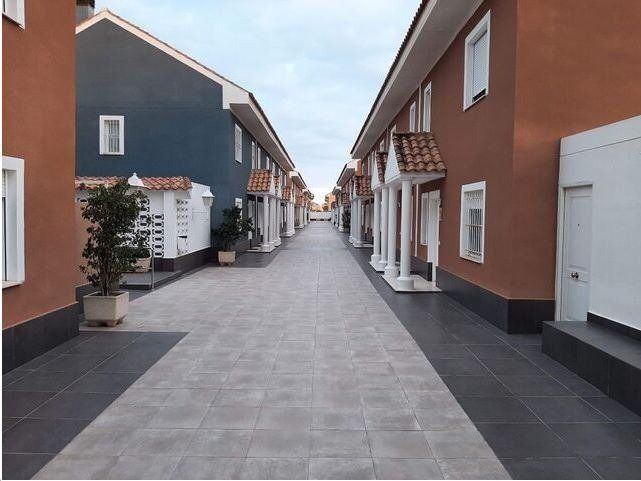 Exterior view of Single-family semi-detached for rent in Alicante / Alacant  with Air Conditioner, Heating and Private garden