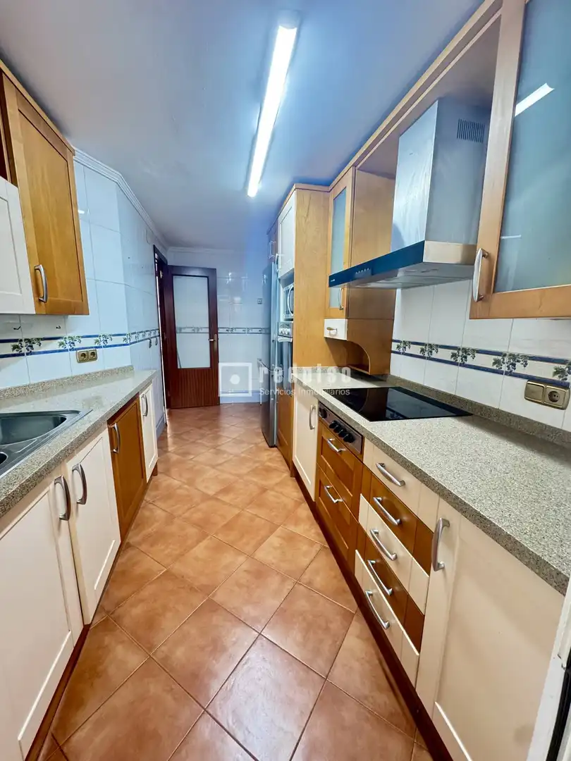 Cocina de Piso de alquiler en Carretera de Cádiz