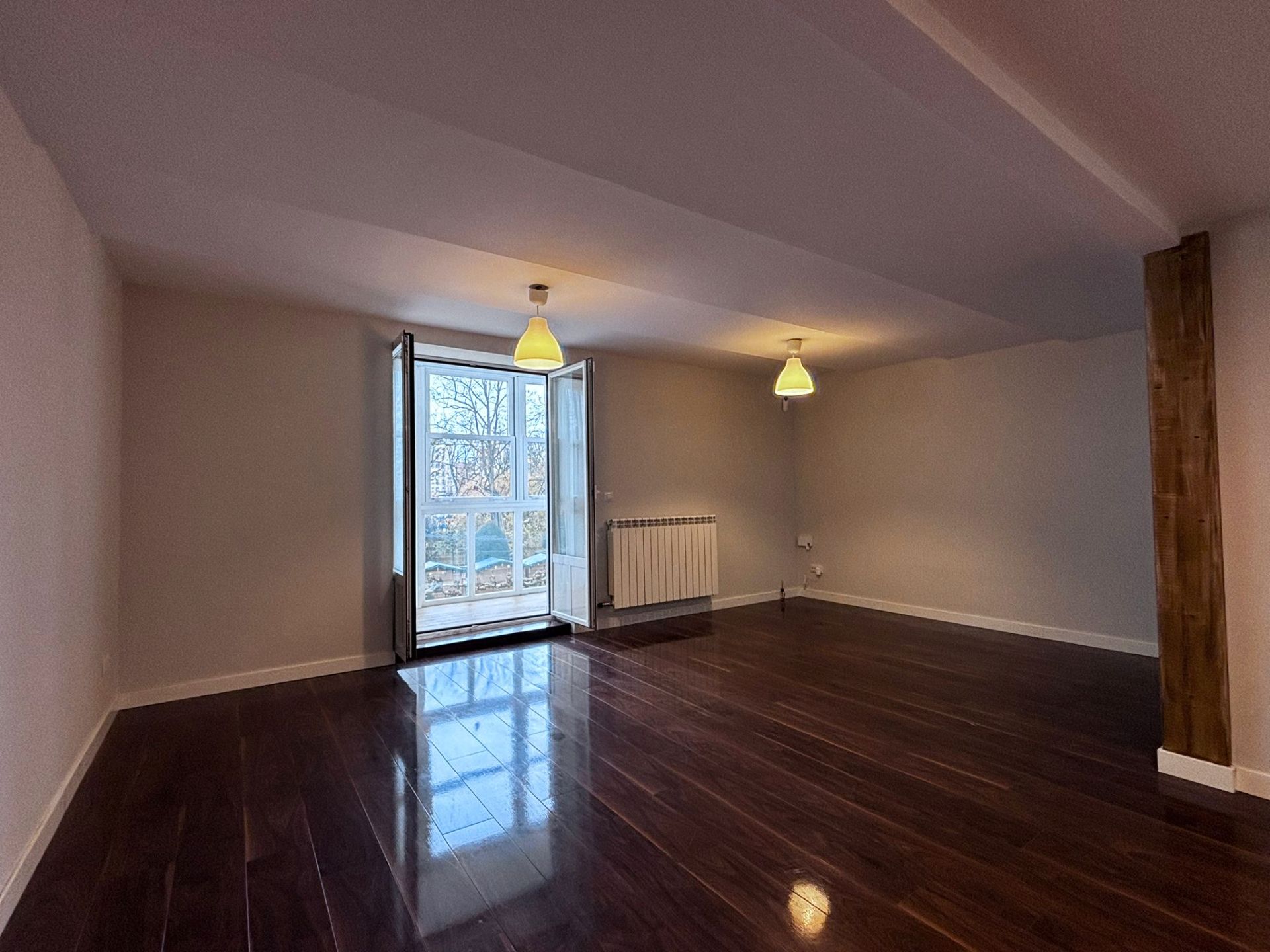 Pis en venda en Burgos Capital amb Calefacció, Parquet i Traster