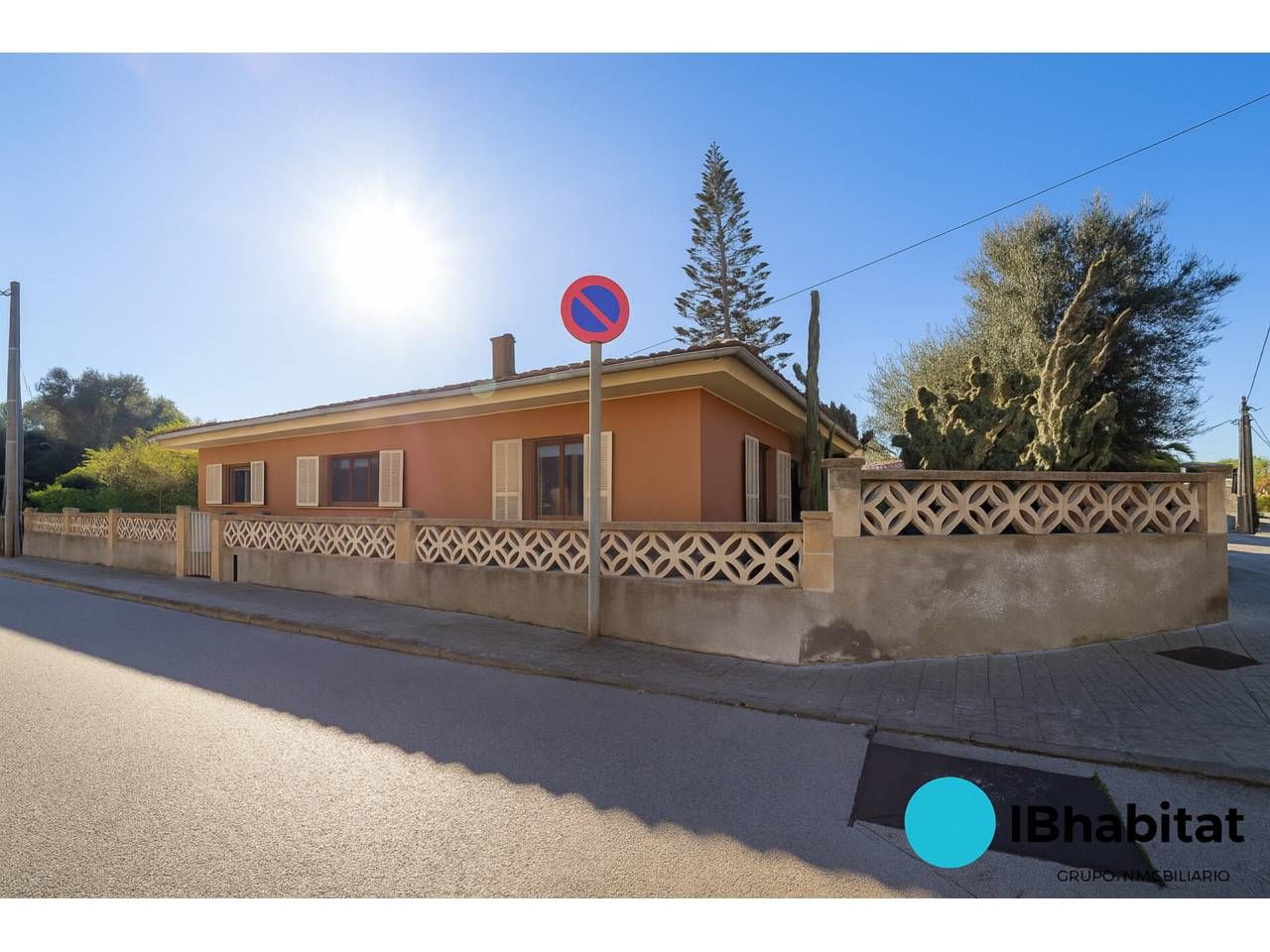 Vista exterior de Casa o xalet en venda en Santa Margalida amb Jardí privat i Terrassa