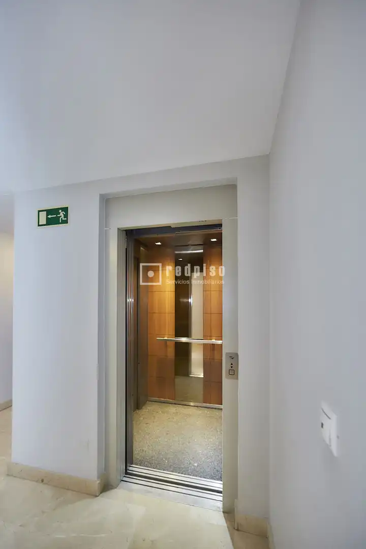 Flat for sale in Ambrosía, La Victoria - Puente Jardín