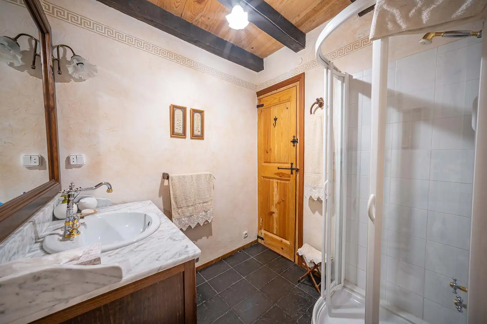 Bathroom of Detached homes for sale in Naut Aran  with Heating, Parquet flooring and Furnished