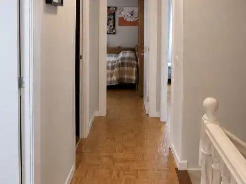 Chalet con jardín en venta en Avenida Argentina 10, imagen 10
