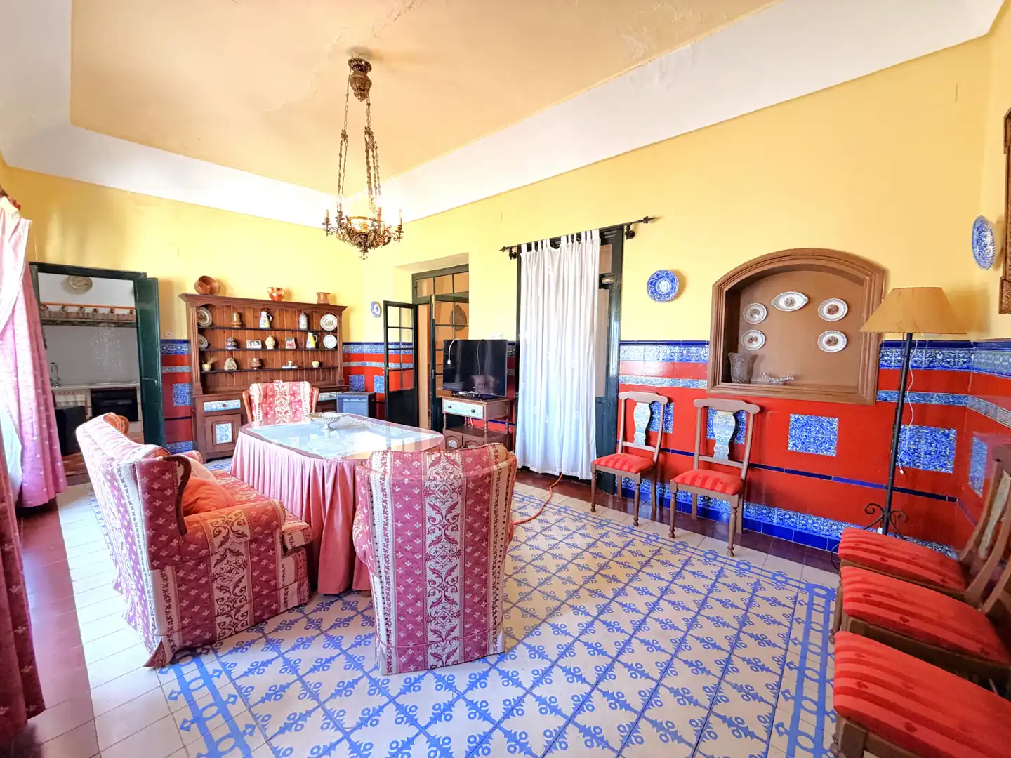 Sala d'estar de Casa adosada en venda en Zafra amb Aire condicionat i Balcó
